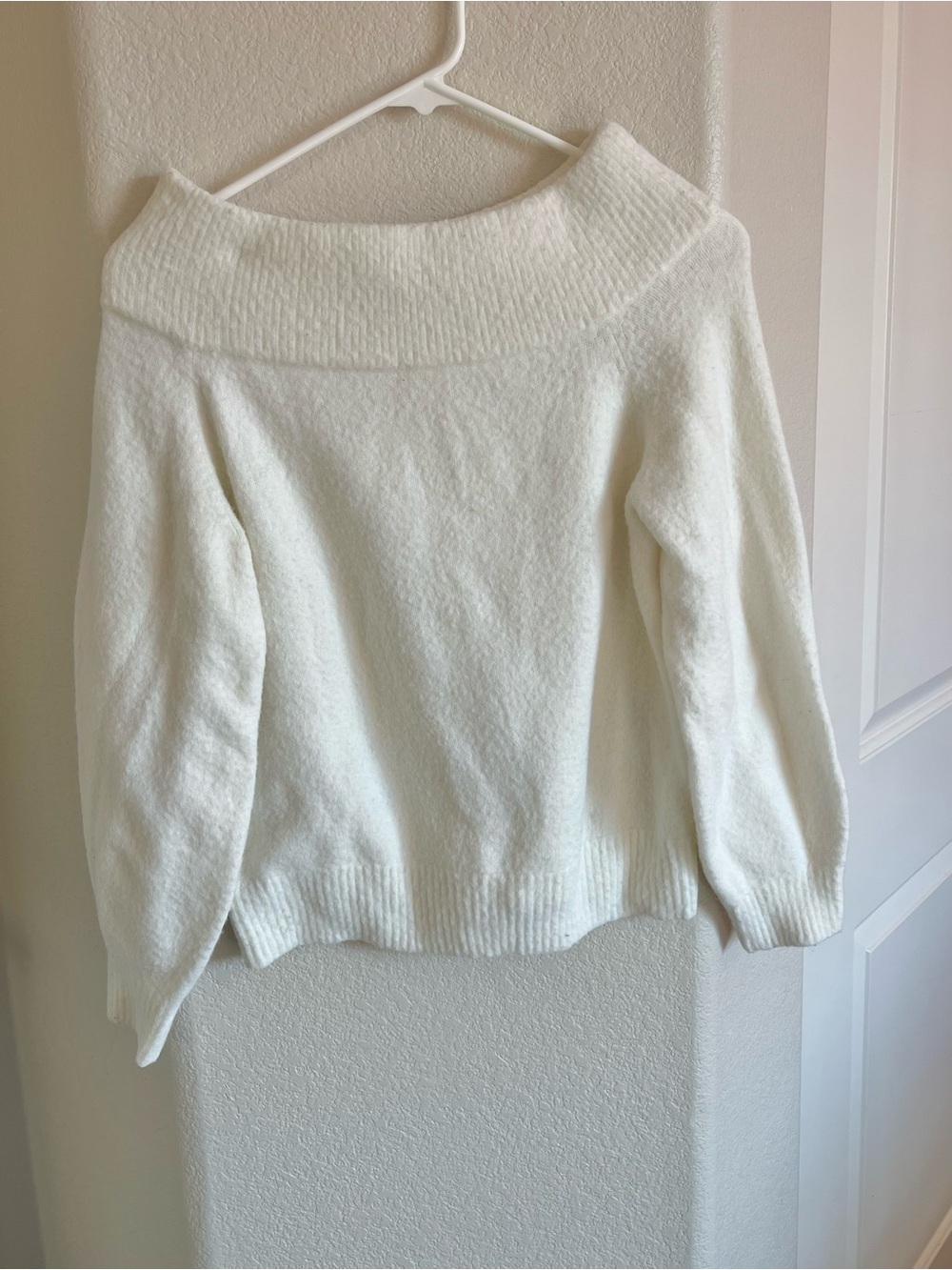 H&M Off-Shoulder Cream Knit Sweater